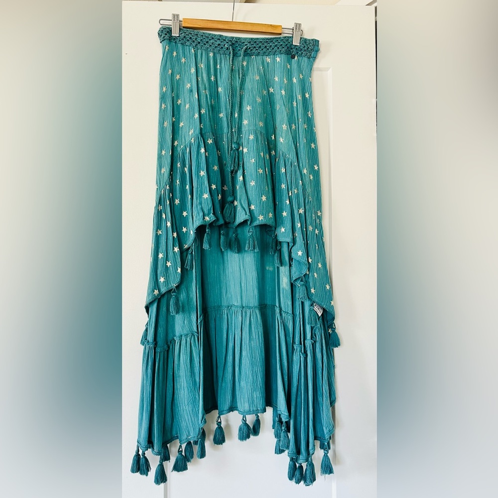 High-low skirt